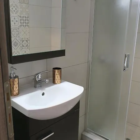 Apartament Toula' S Village